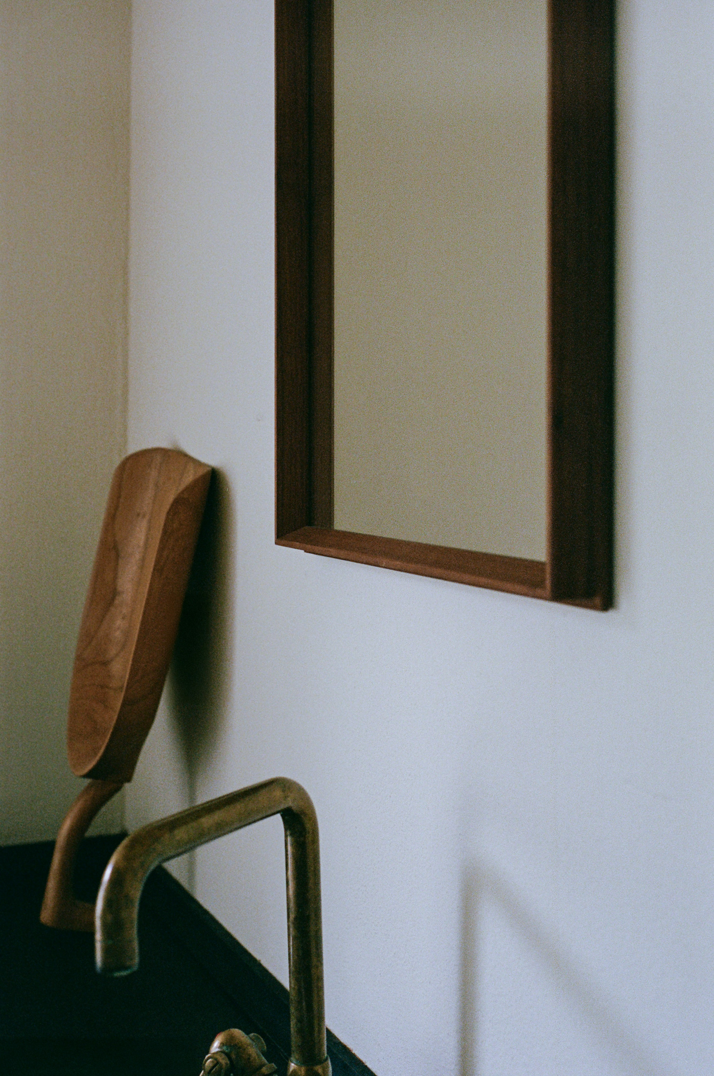 MO1 Mirror in Dinesen Country House