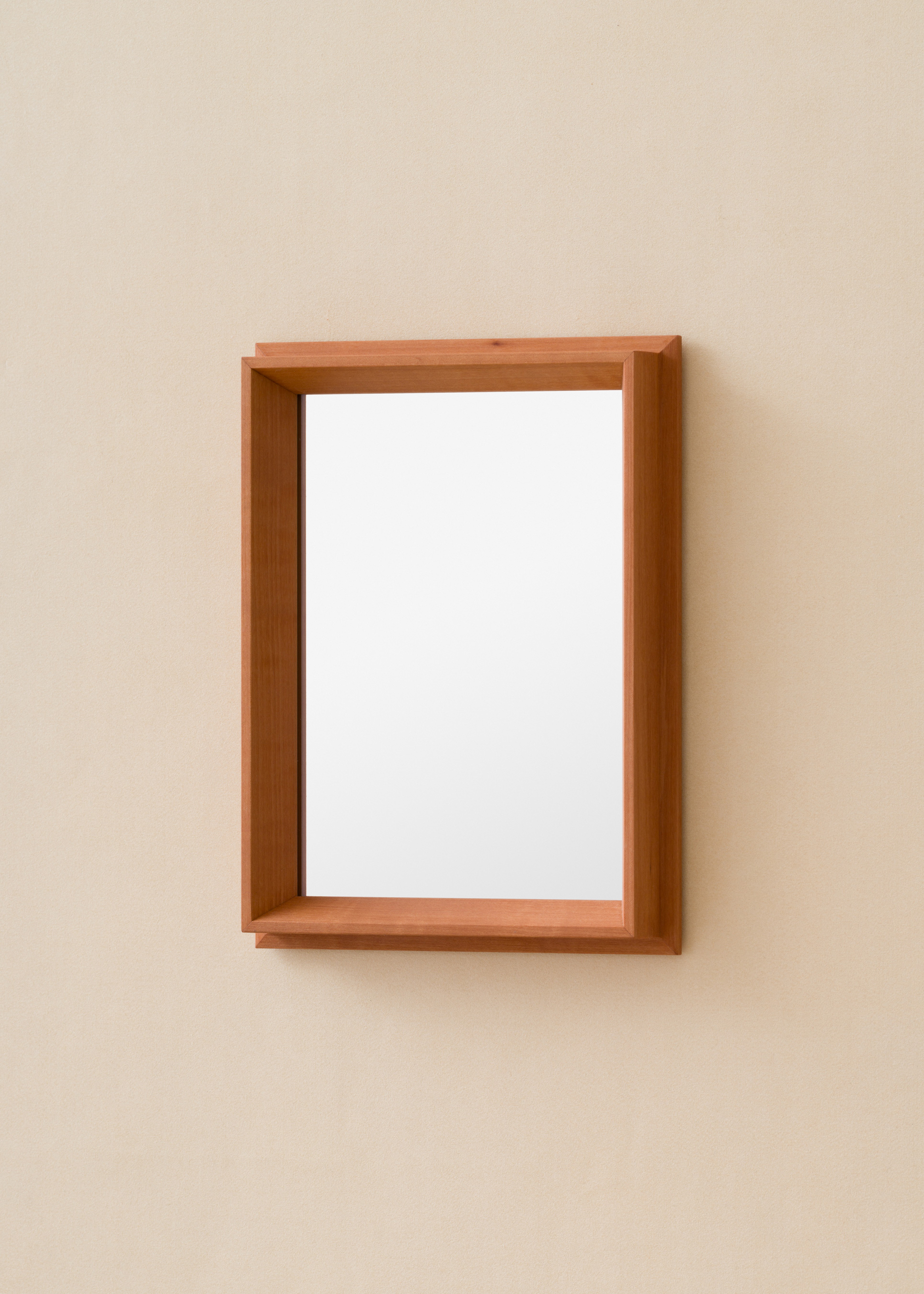 MO1 in Pear Wood